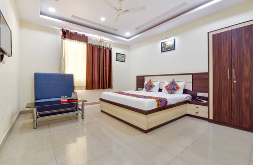 Raja Park Hotel | Fabhotel Pink Palace