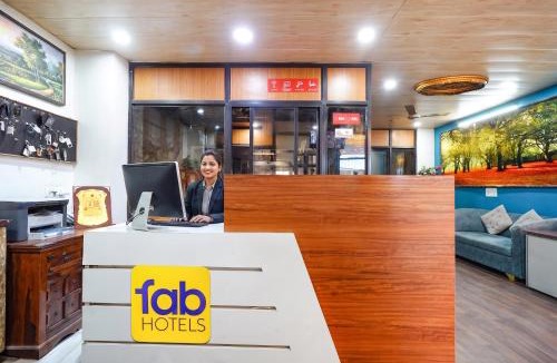 Bhojpur Hotel | FabHotel Prakash & Sons, Hoshangabad Rd