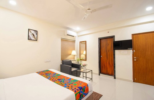 Madhapur Hotel | FabHotel Prime Cozy - Nr Yashoda Hospital, Hitech City