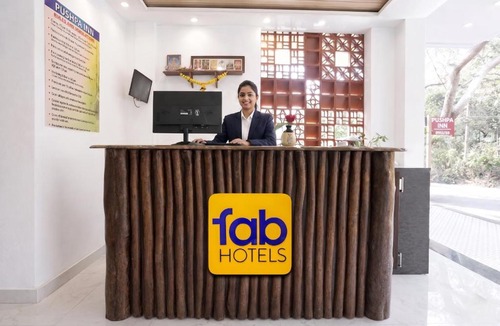 Vagator Hotel | FabHotel Pushpa Inn - Nr Vagator Beach