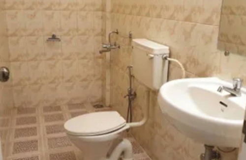 Fontainhas Hotel | Fabhotel Ria Residency