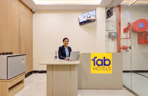 Kanpur Hotel | FabHotel RR Inn