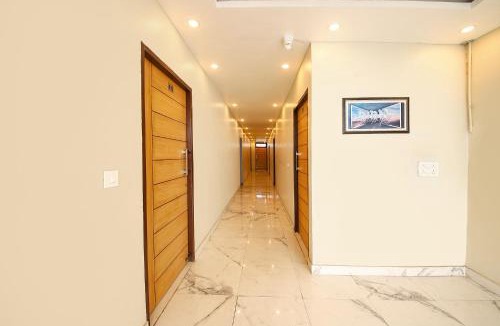 Dehradun Hotel | FabHotel Rudra