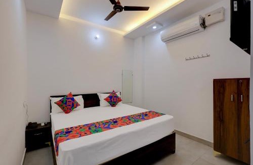 Kanpur Hotel | FabHotel Rustic Roots