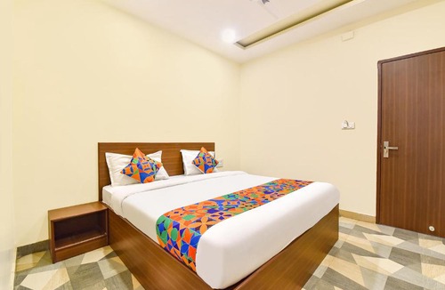 Sanganer Hotel | FabHotel Shivalika