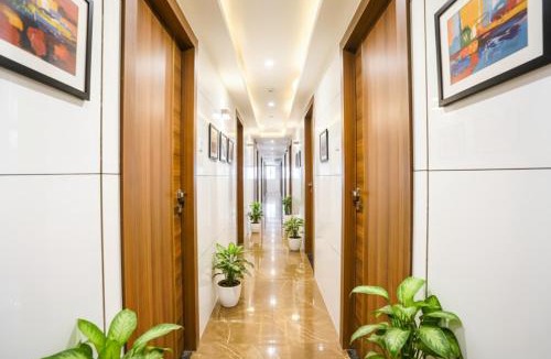 Bhandup West Hotel | FabHotel Shubham Inn