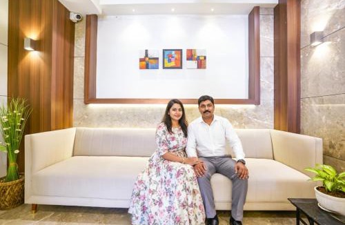 Bhandup West Hotel | FabHotel Shubham Inn