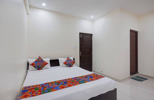 Bengaluru Hotel | Fabhotel Silver Leaf Grand