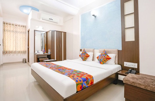 Gandhinagar Hotel | FabHotel Skylon