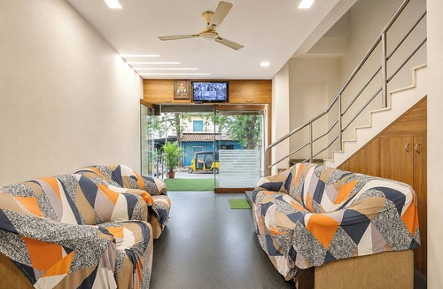 Dabagardens Hotel | Fabhotel Sree Surya Residency