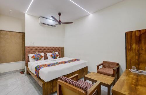 Dabagardens Hotel | FabHotel Sree Surya Residency