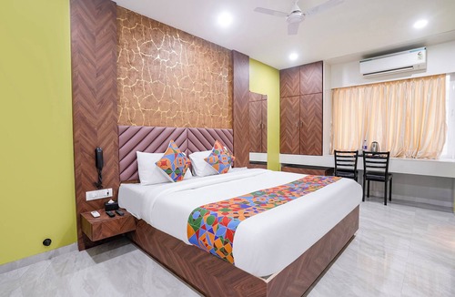 Malad West Hotel | Fabhotel Sunday Residency
