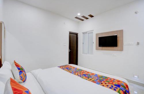 Sigra Hotel | FabHotel Swastik Villa