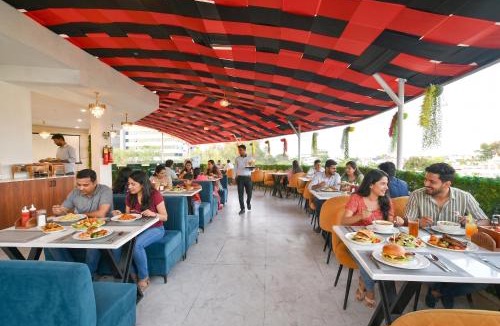 Indore Hotel | FabHotel The Muffet