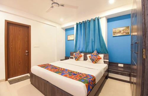 Pune Hotel | Fabhotel The Upper Room