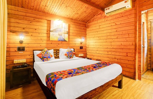 Baga Hotel | Fabhotel Tranquility Cottage Resort