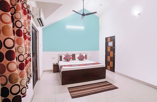 Morjim Hotel | FabHotel Triple Beach House - Nr. Benaulim Beach