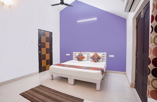 Morjim Hotel | FabHotel Triple Beach House - Nr. Benaulim Beach