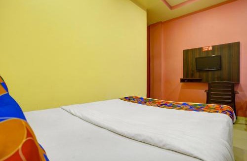 Wagholi Hotel | FabHotel Wagholi Inn