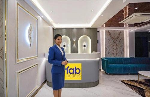Kurla West Hotel | FabHotel Well Back