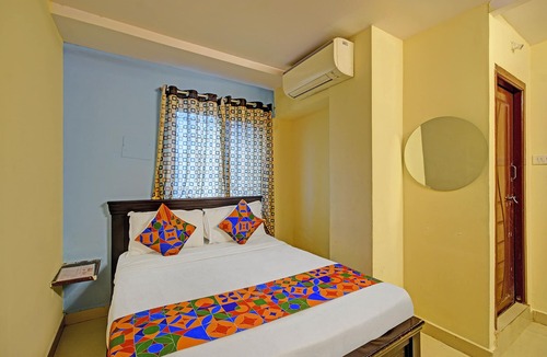 Dilsukhnagar Hotel | Fabhotel White Ridge
