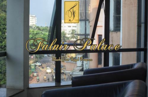 Adyar Hotel | Falnir Palace