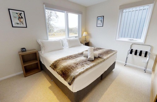 Perisher Valley Apartment | Family Chalet 33 - Deluxe 2 bedroom Family Chalet