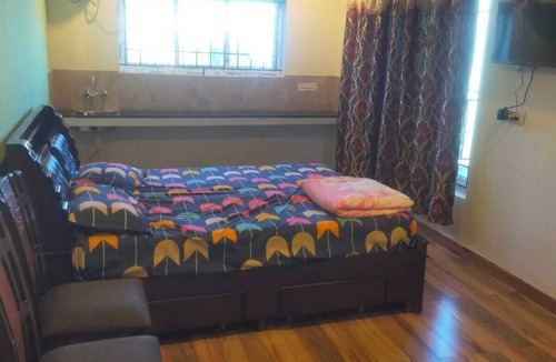 Kodaikanal Bed & Breakfast | Family Suite Room in charming Kodaikanal awaits you