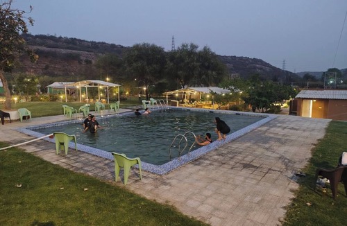 Faridabad Hotel | Farm Aravalia