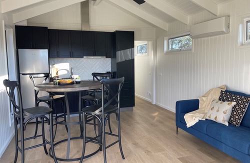 Spring Flat Cottage | Farmstay close to Mudgee perfect for families