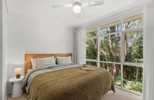 Austinmer House | Forest Trails Escape - Bushland Serenity near Beach