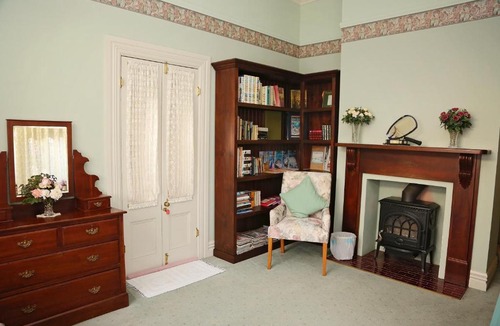 Central Mudgee Bed & Breakfast | Forgandenny House B&B