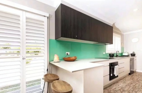 Tuncurry Villa | Forster Tuncurry - Just a walk away for 'Sandy toes, sun-kissed nose!'