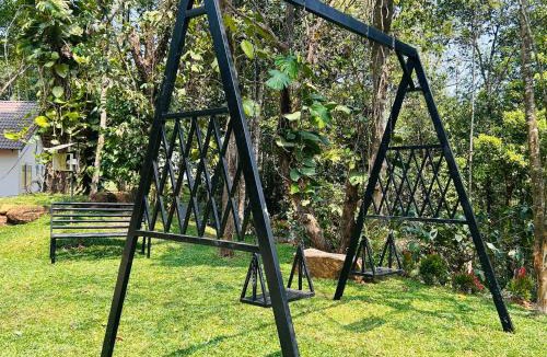 Vayittiri Bed & Breakfast | FORTUNE BANASURA Resort