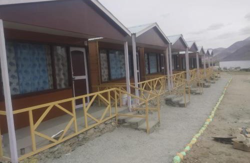 Man Bed & Breakfast | Full Moon Cottages Pangong Ladakh by LexStays