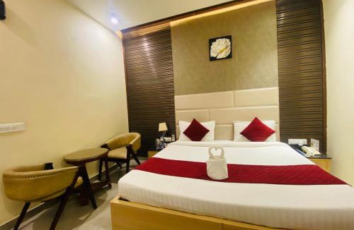 Sangrur Hotel | Fun square