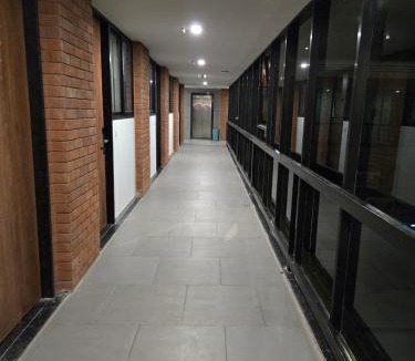 Vadodara Hotel | Gajraj Hotel