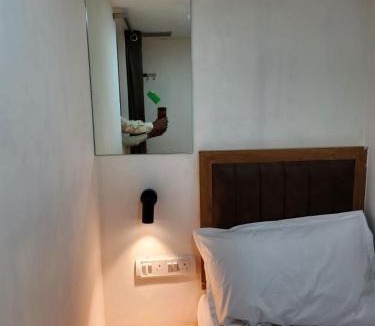 Bandra West Hotel | Galaxy Cabin Stay And Dormitory