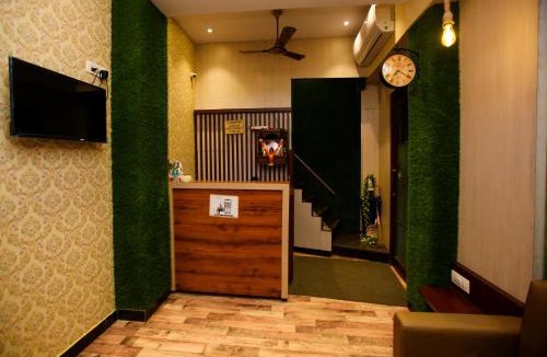 Marol Hotel | Garden Creek Residency - Near to Mumbai International Airport