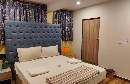 Goregaon West House | Garden View Inn