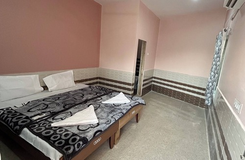 Dwarka House | Gaurang home stay Feel like a home