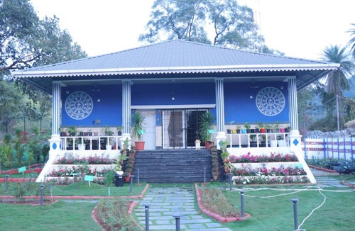Sambalpur Apartment | GGH Maa Samaleshwari Farmhouse