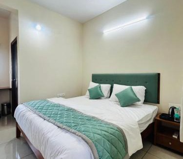Hennur Gardens Cabin | GK STAYS Rooms on Hennur Road