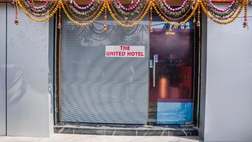 Chandivali Hotel | Glitz United-Boomerang & Powai IIT