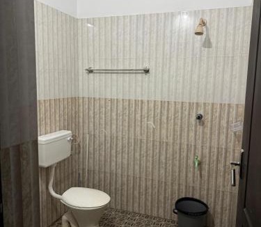 Lakkidi House | Gods Gift Homestay James Inn