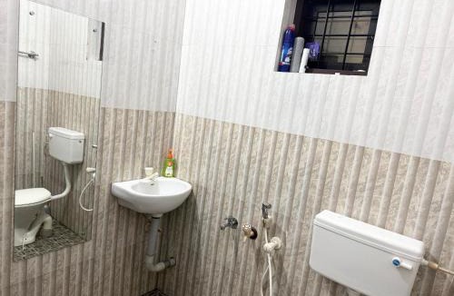 Lakkidi House | Gods Gift Homestay James Inn