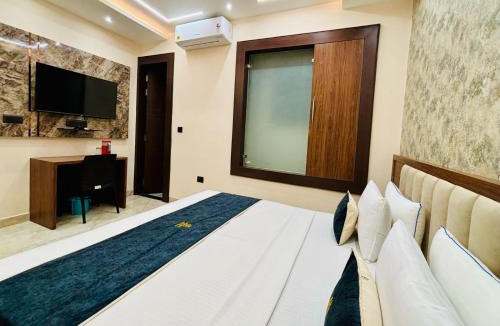 Allahabad Hotel | Goel Villa and Hotel