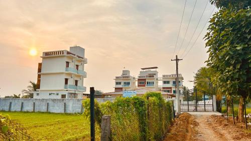 Tiruvannamalai House | Gold Mountain Wellness Resort