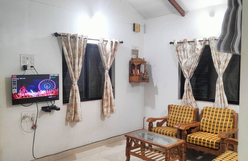 Mangaon House | Gold valley kokan cozy 2BHK Bungalow