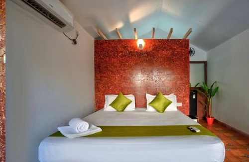 Sainagar Hotel | Golden Rice